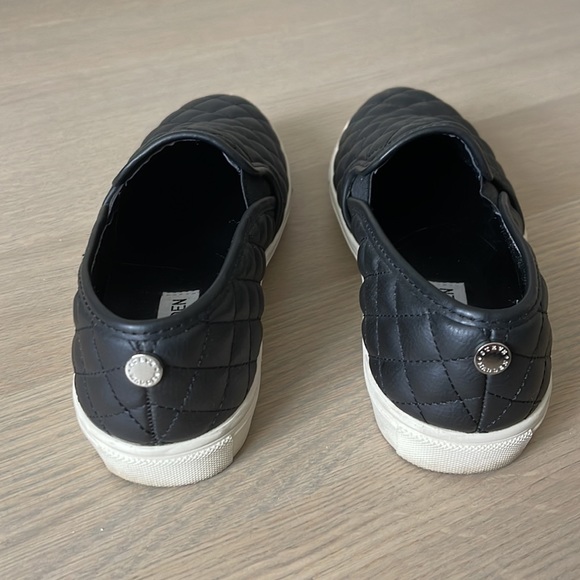 Steve Madden black faux leather sneakers - Picture 3 of 4